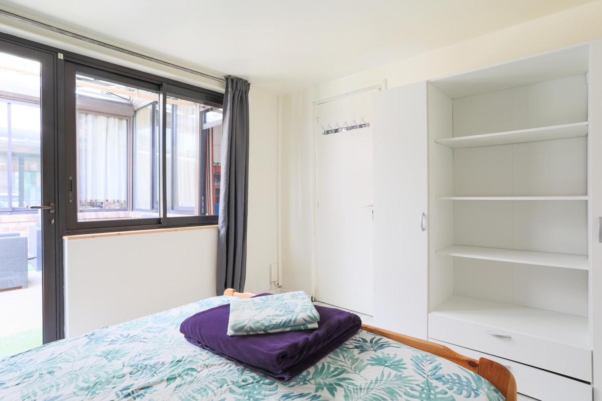 Paris East Side Lodge Пантен Екстериор снимка