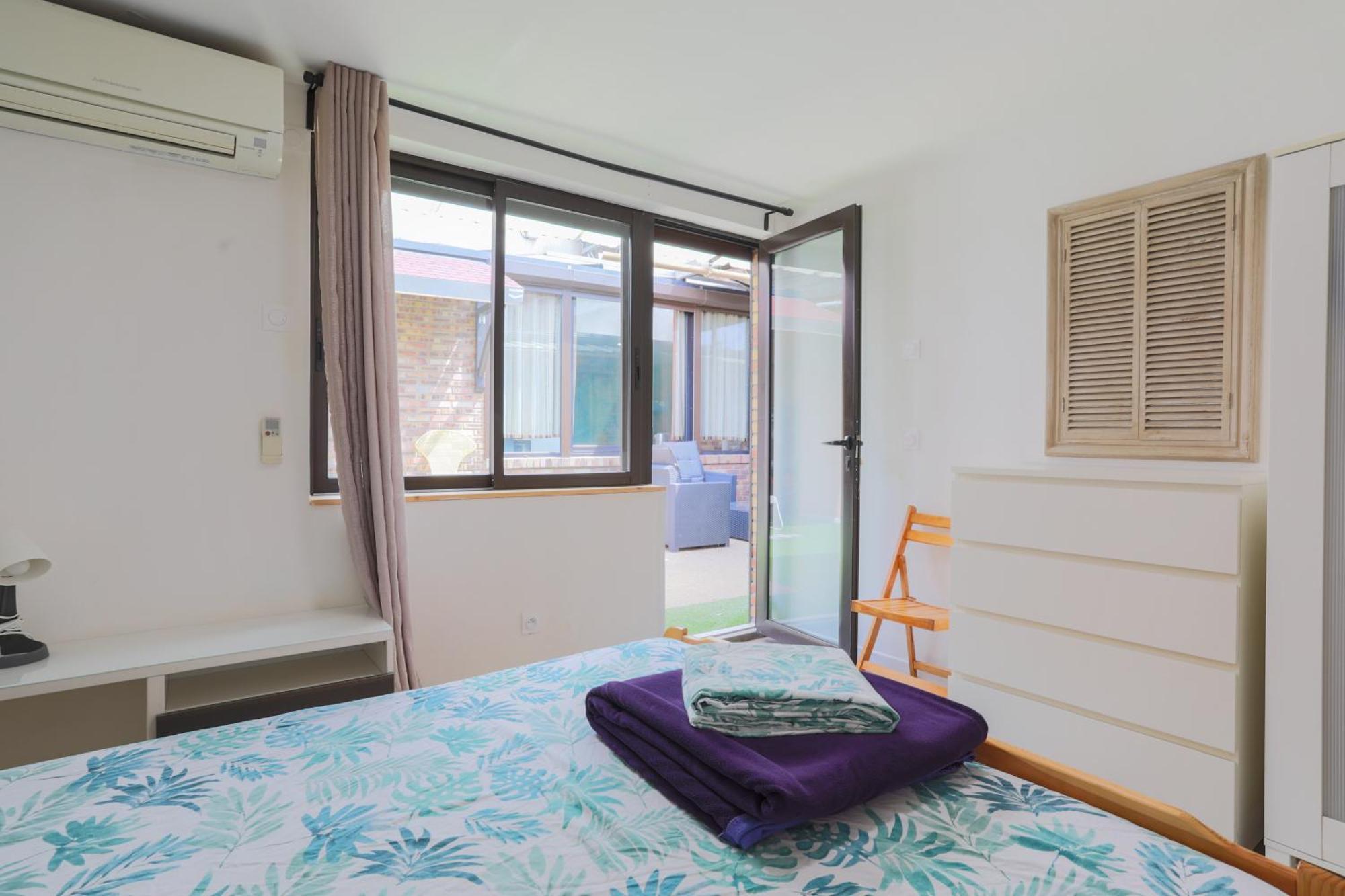Paris East Side Lodge Пантен Екстериор снимка