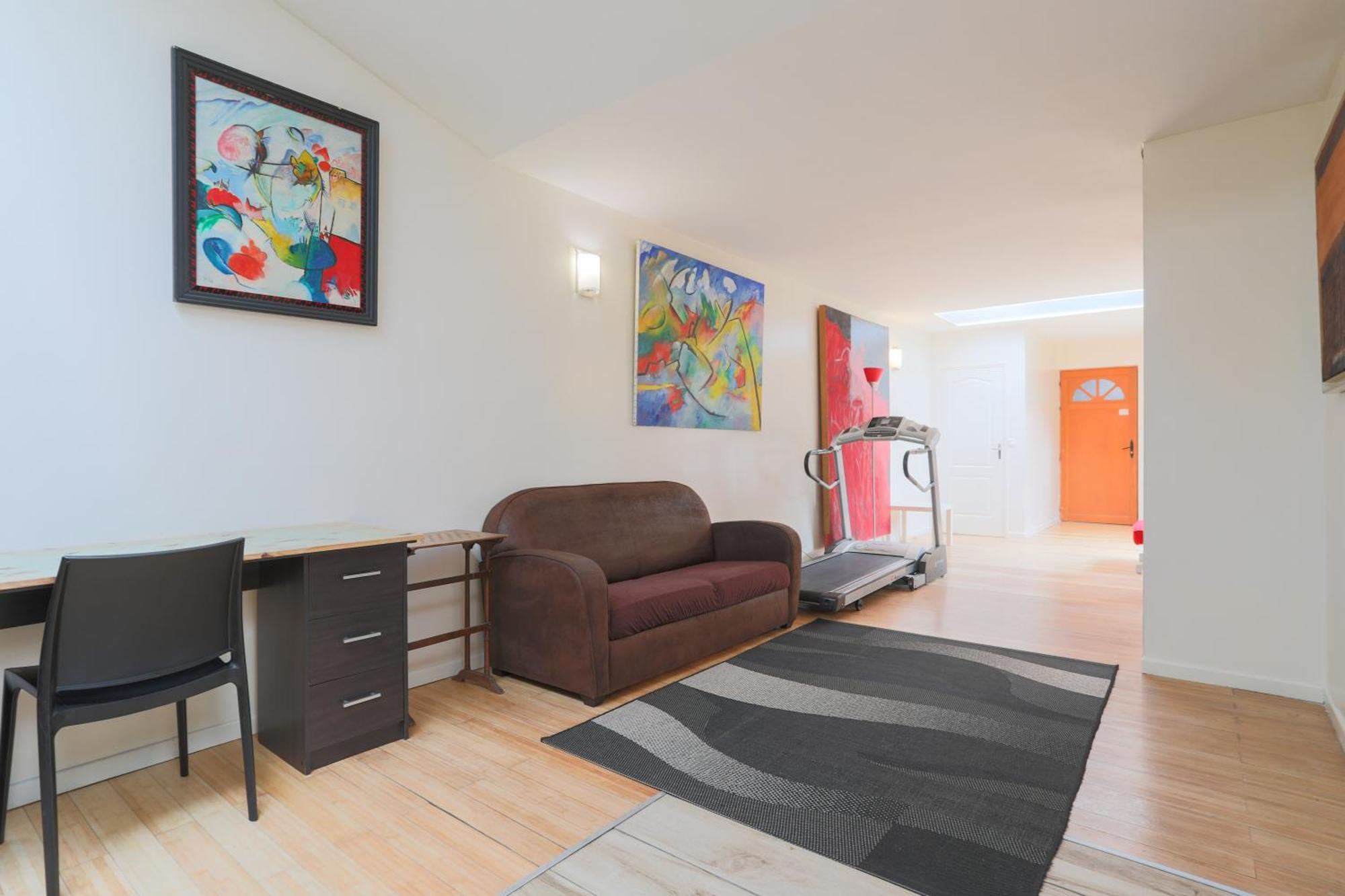 Paris East Side Lodge Пантен Екстериор снимка