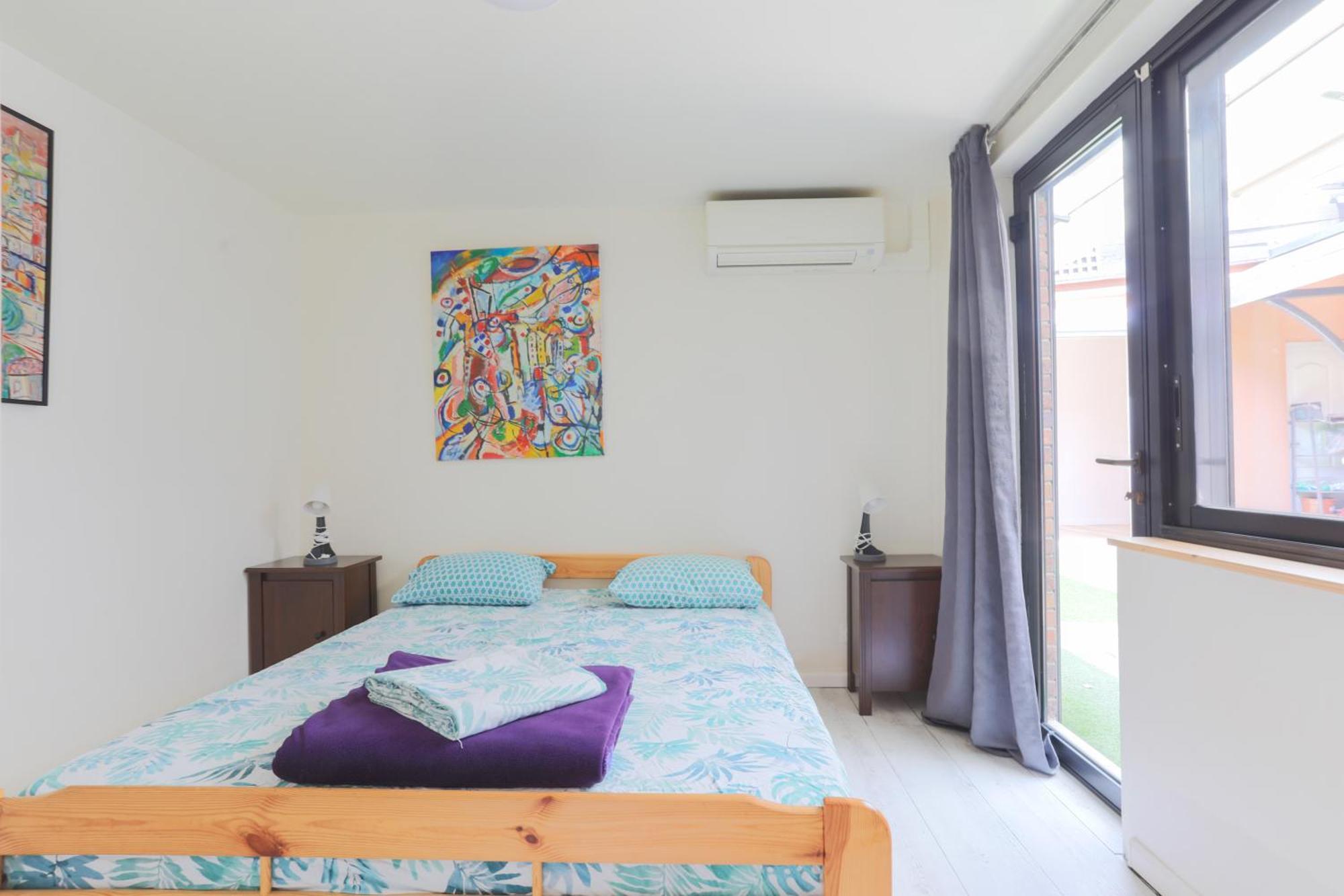 Paris East Side Lodge Пантен Екстериор снимка